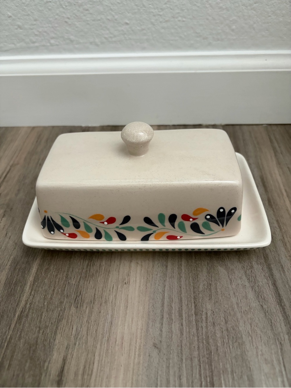 Mason Cream Butter Dish with Multicolor Leaf Motif